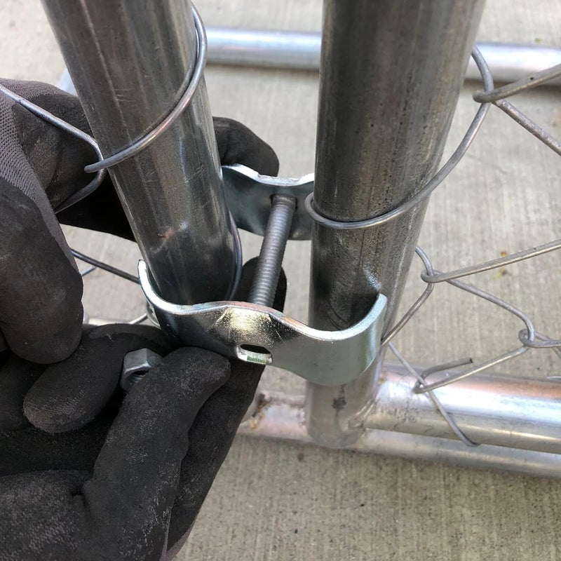 Hoqqf 16 Sets Dog Kennel Panel Clamps Chain Link Fence Clamps 1-3/8’’ Fence Parts Temporary Dog Kennel Clamps Galvanized Fence Ties for 32mm Pipe Panel Frames - Image 3